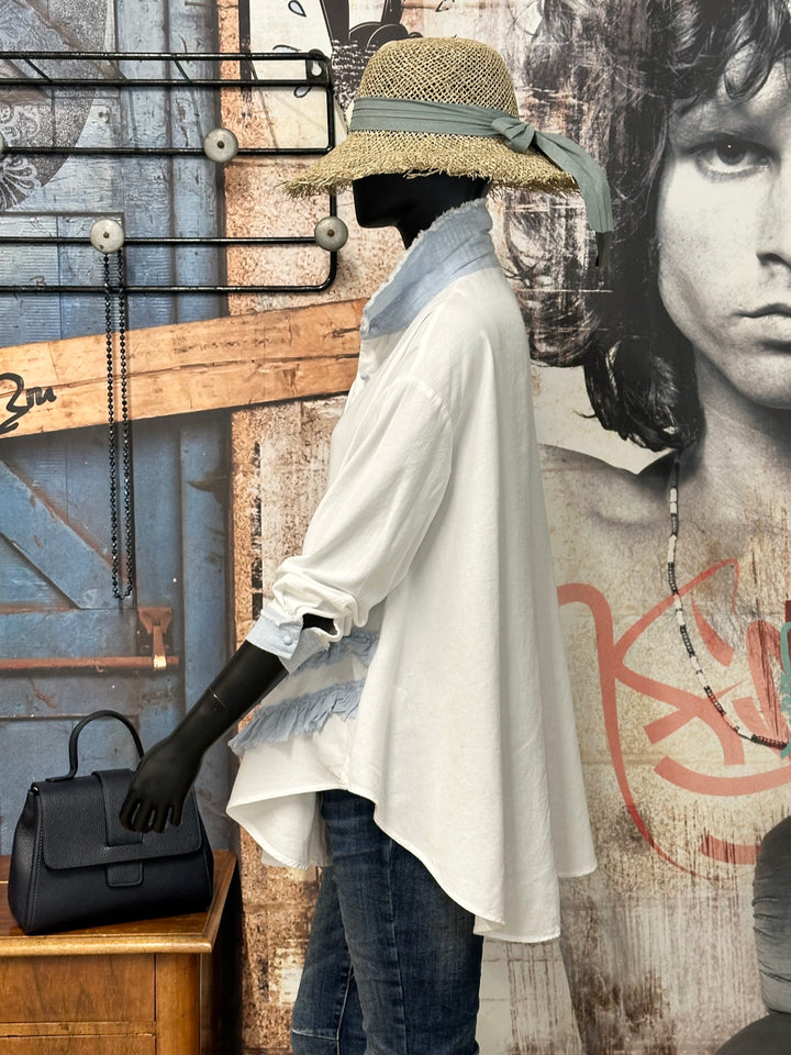 Chemisier bohème-chic "coeurs & volants" blanc et denim clair (38/40) (42/44)