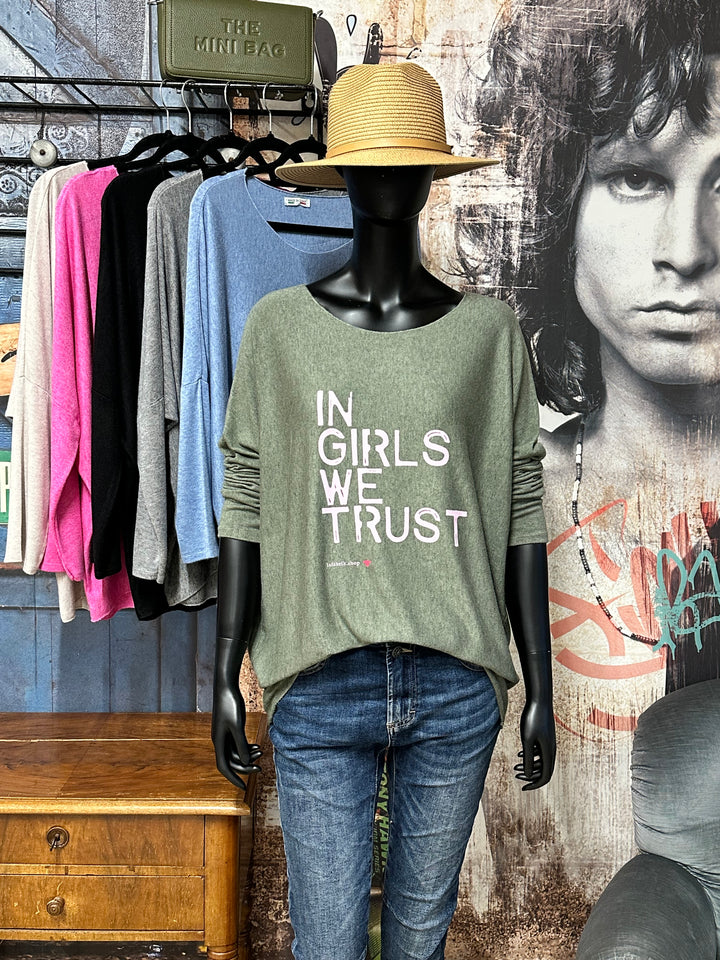 Pull fluide & col rond "IN GIRLS WE TRUST" (38/42) MADE IN ITALY