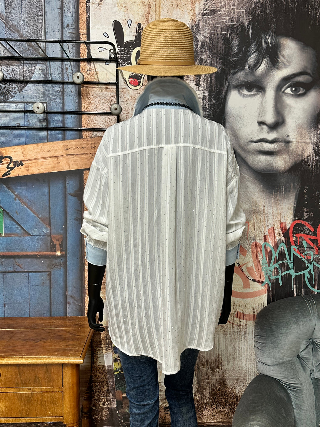 Chemise "strass" blanc & denim clair  (38/40) et (40/42)
