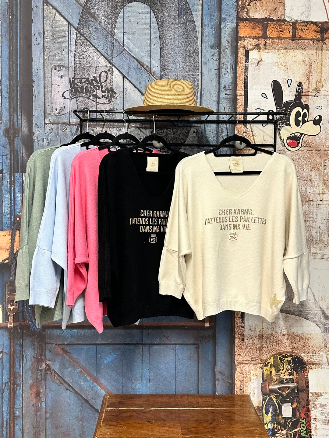 Pull col V & manches 3/4 "Cher Karma..." (38/42) MADE IN ITALY