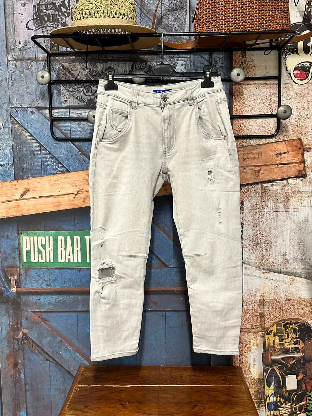 Jean gris clair "Streetwear structuré" (S ➡️ XL)