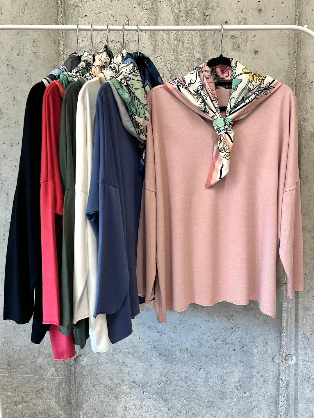 Pull uni oversize & foulard assorti (42/48) MADE IN ITALY