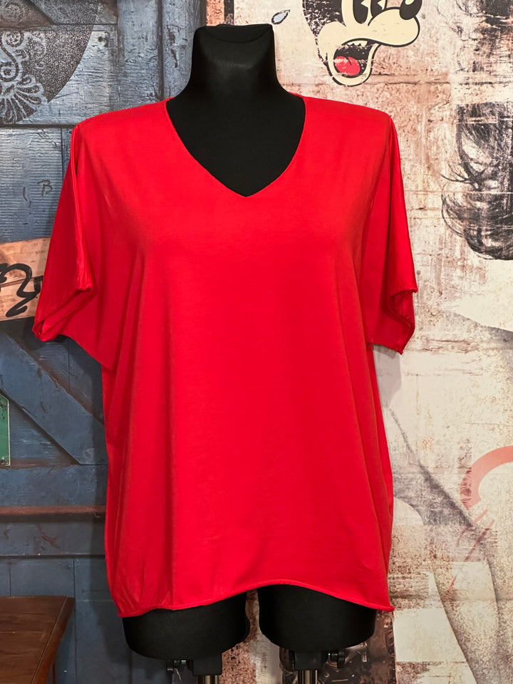T-Shirt basic + size 100% Baumwolle V-Ausschnitt rot