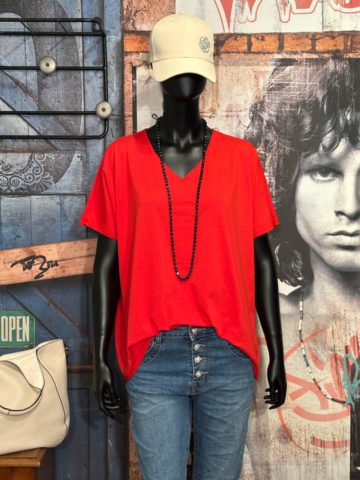 T-Shirt basic + size 100% Baumwolle V-Ausschnitt rot