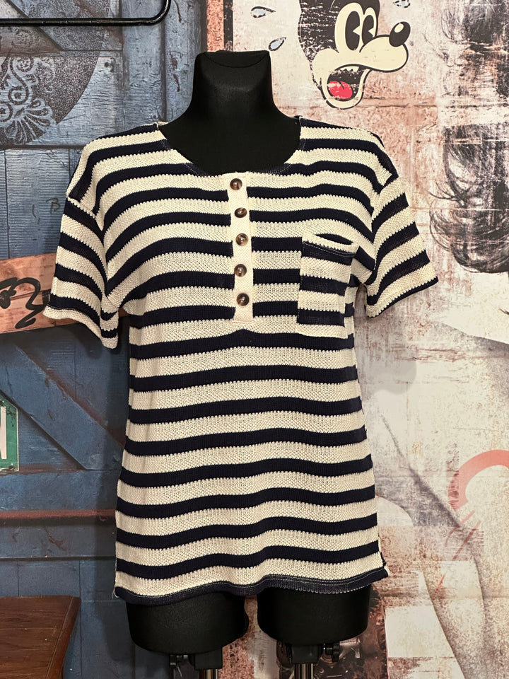 Gestreiftes Strick-T-Shirt in Beige & Marineblau