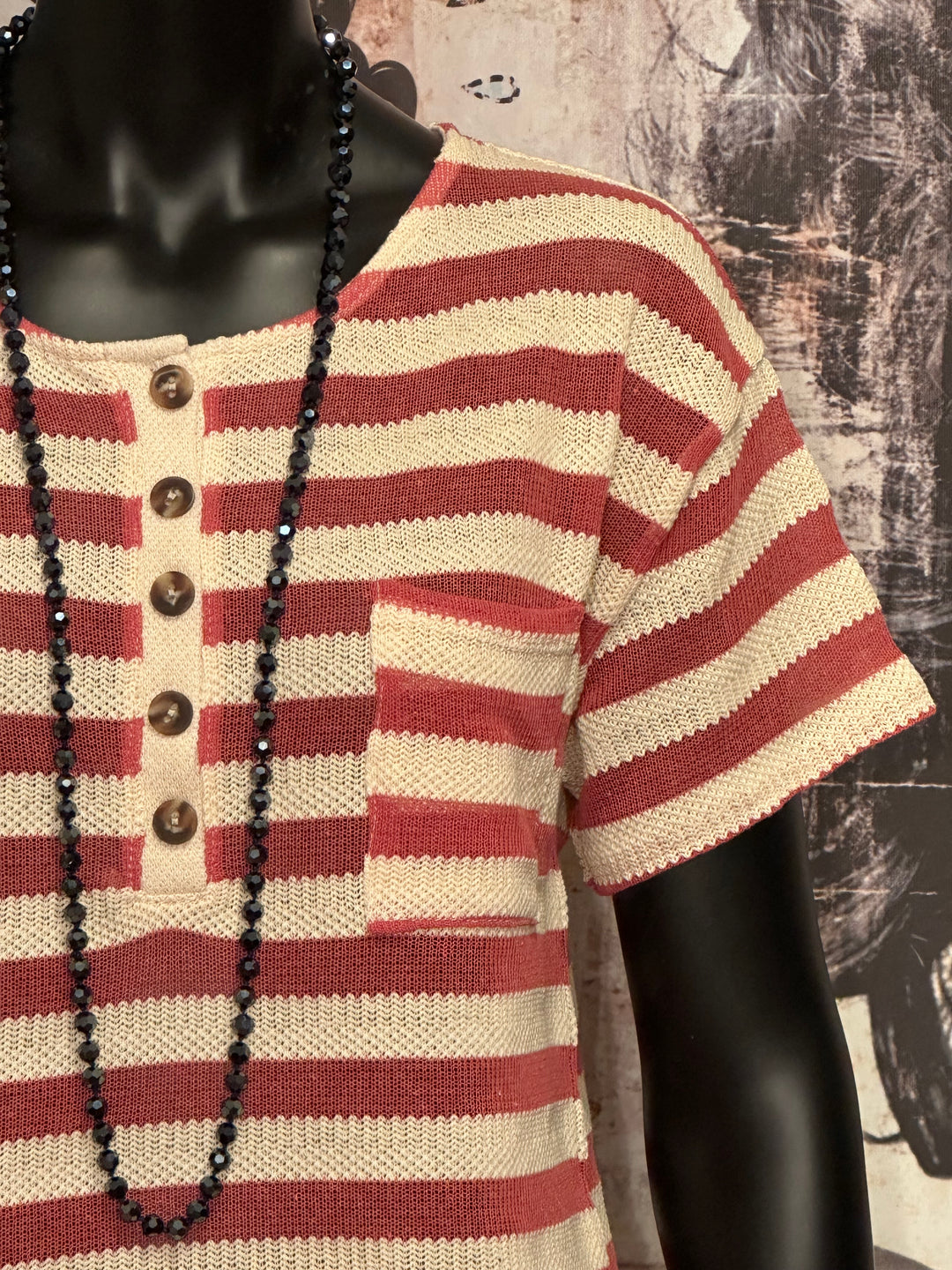 Gestreiftes Strick-T-Shirt in Beige & Terracotta