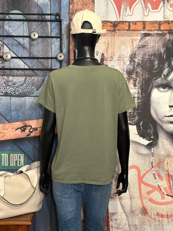 T-Shirt mit Rundhalsausschnitt & Knöpfen in Khaki
