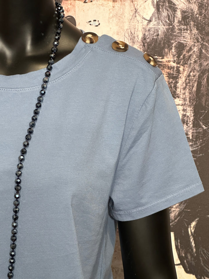 T-Shirt mit Rundhalsausschnitt & Knöpfen in Hellblau
