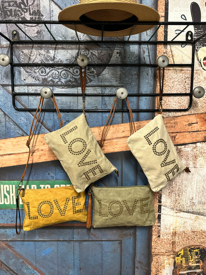 Sac pochette en toile enduite "LOVE"