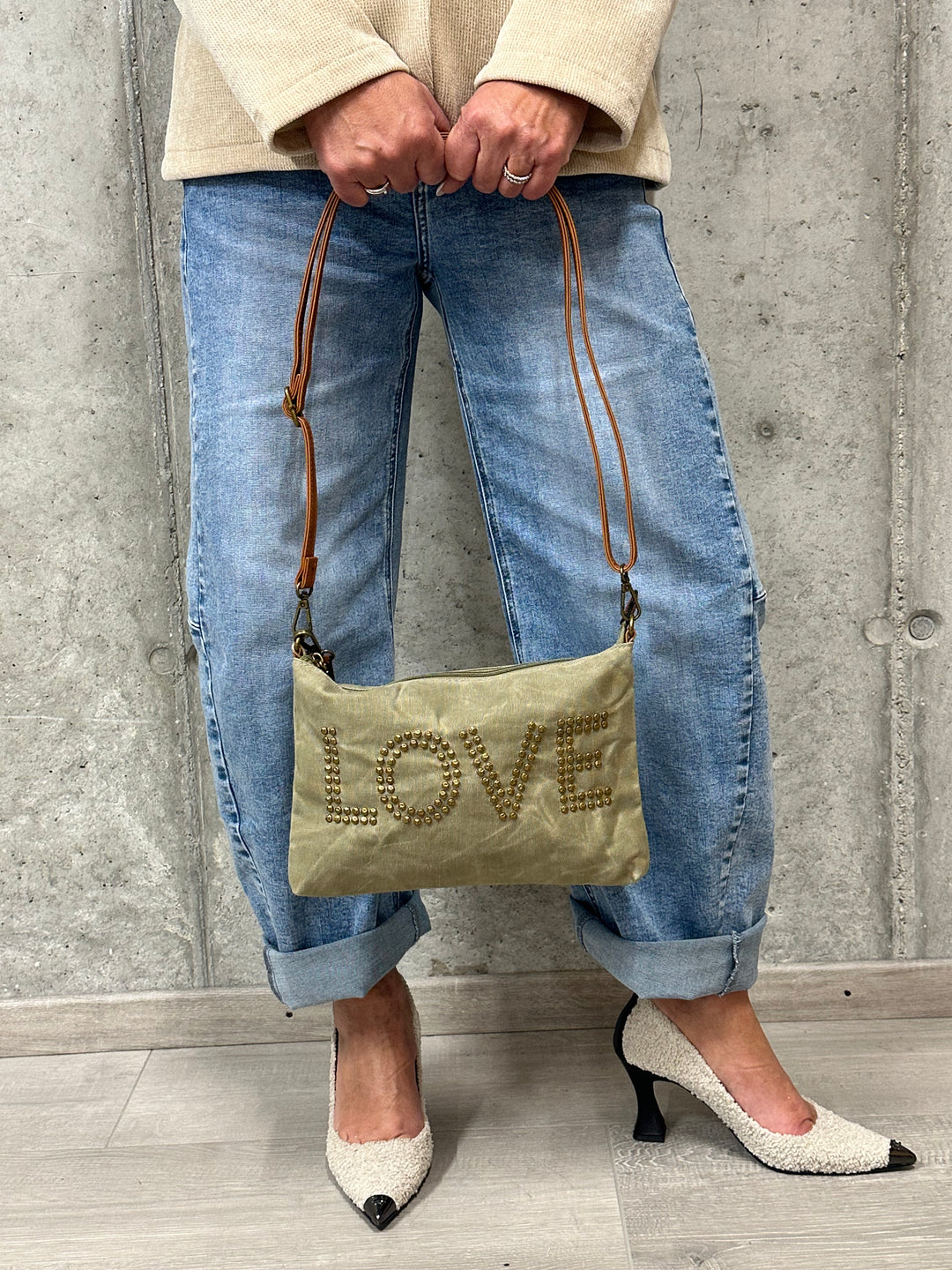 Sac pochette en toile enduite "LOVE"