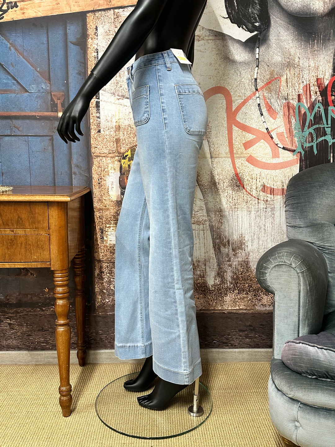 Jeans mit weitem Bein im Retro-Look und bequemer Passform (36 ➡️ 44)