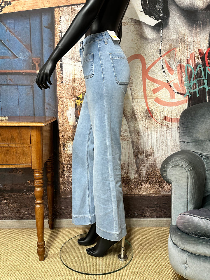 Jeans mit weitem Bein im Retro-Look und bequemer Passform (36 ➡️ 44)