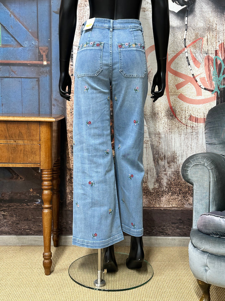 Jeans mit weitem Bein, Blumenstickerei und bequemer Passform (36 ➡️ 44)