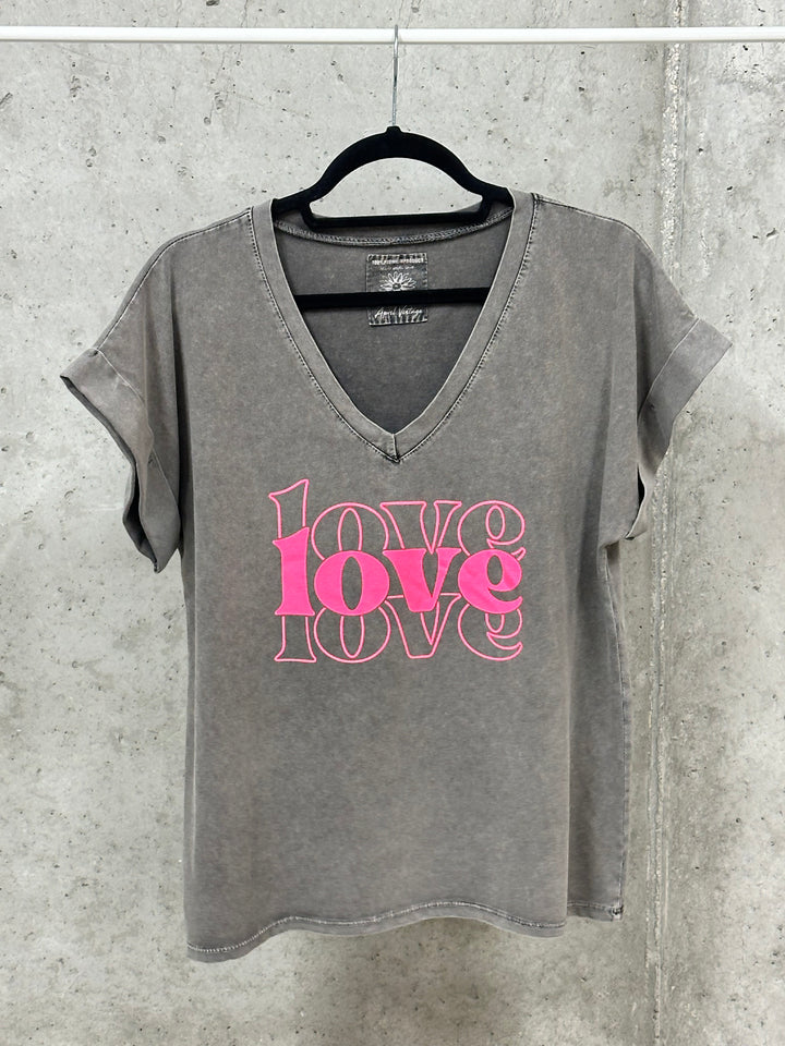 T-Shirt mit V-Ausschnitt „LOVE“ (38/42) MADE IN ITALY