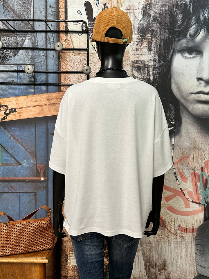 Oversize-T-Shirt aus zwei Materialien mit Streifenmuster und Details wie „Herzen und Stickereien“ (Größe 40/44)