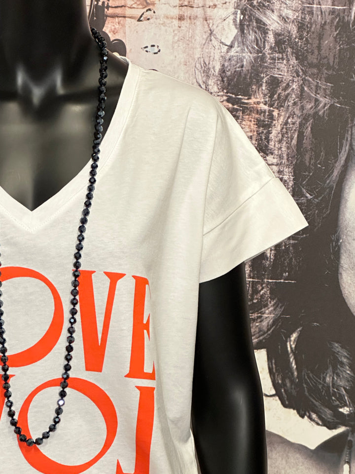T-Shirt aus 100% Baumwolle "Love" ecru & orange