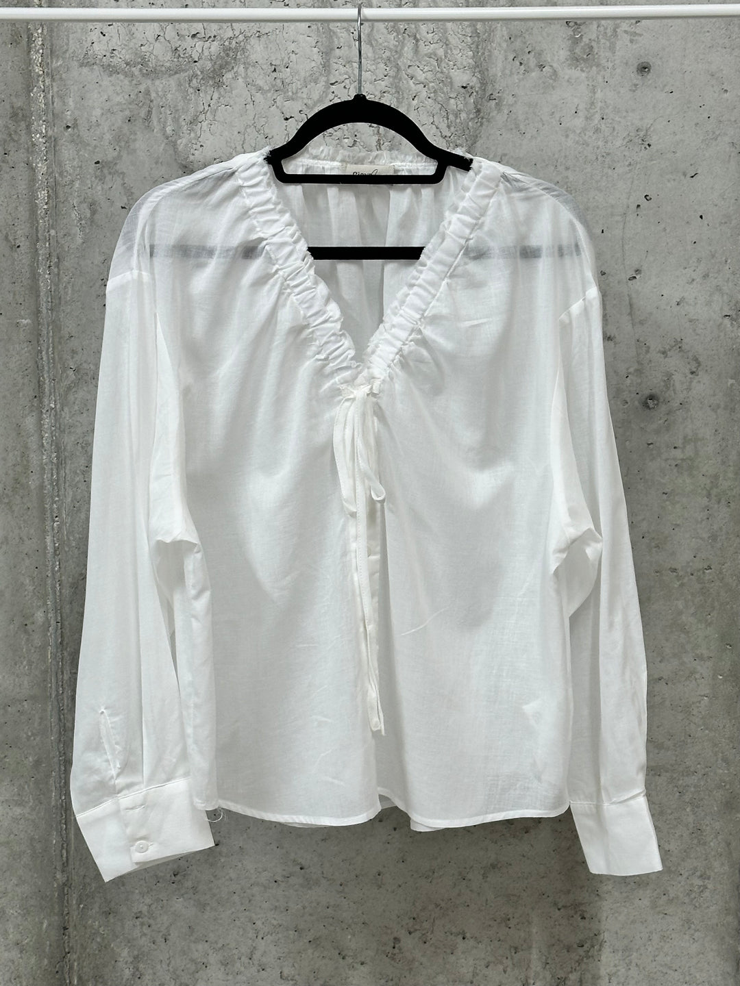 Ultraleichte Bluse aus Baumwollvoile (38/42)