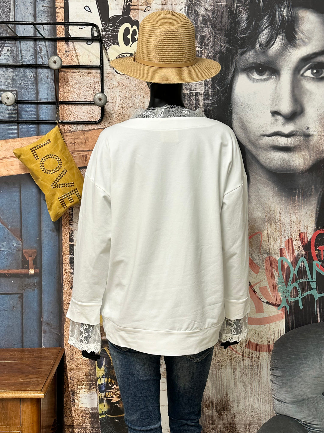 Weißer Pullover mit Spitzendetails (36/40) MADE IN ITALY