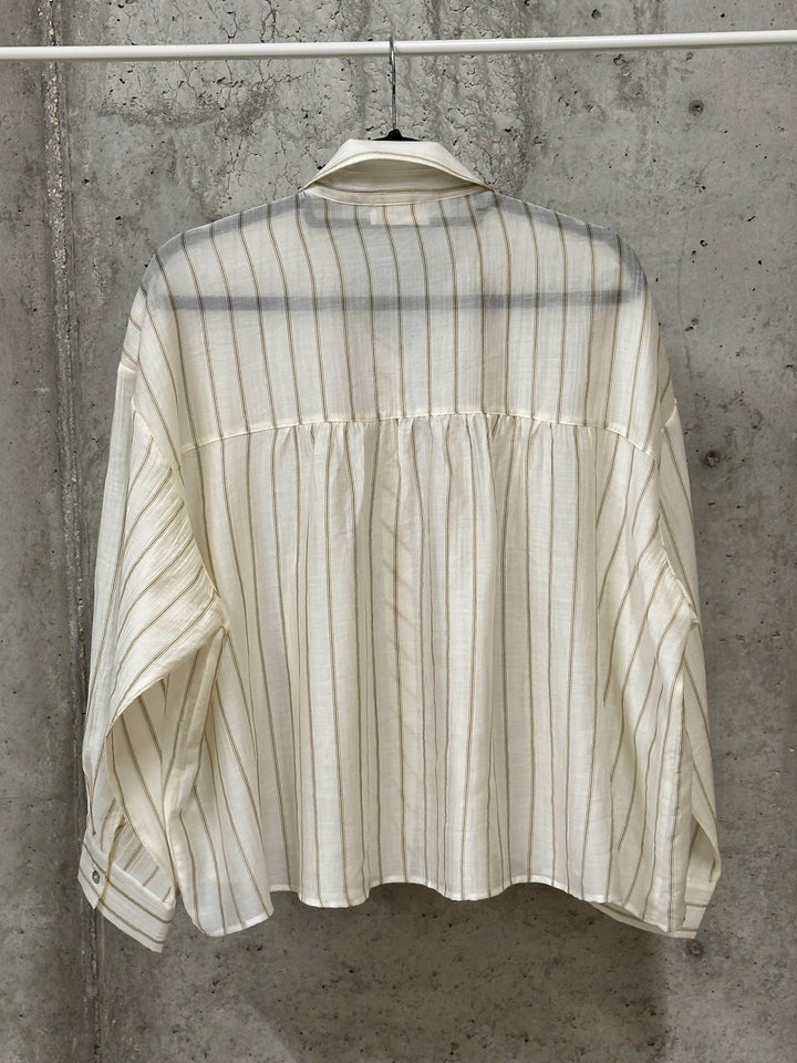 Fließendes, gestreiftes und plissiertes Hemd (38/42)
