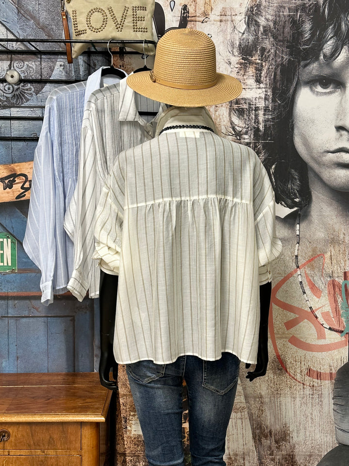 Fließendes, gestreiftes und plissiertes Hemd (38/42)