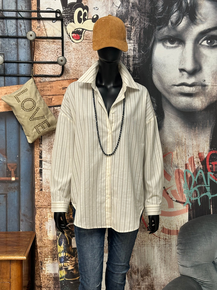 Bluse aus 100 % Baumwolle mit Streifen und „Strong Girls“-Stickerei auf dem Rücken (38/42)