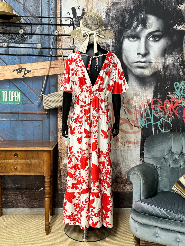 Fließendes, zeitloses Maxikleid in Rot und Ecru (XL ➡️ 3XL)