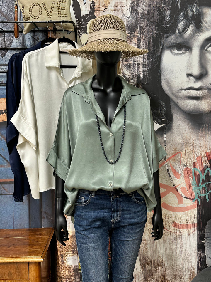 Fließendes Satin-Hemd aus 100 % Viskose (Größen 42/48) MADE IN ITALY