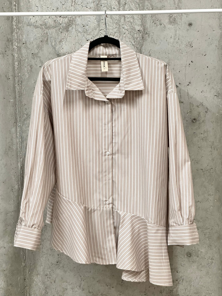 Oversize-Bluse mit Streifenmuster und Volants am Saum (44/48) MADE IN ITALY