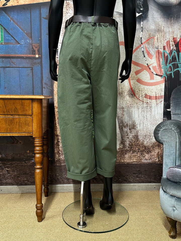 Hose im „Ballon“-Stil mit elastischem Bund (Größe 40/44) MADE IN ITALY