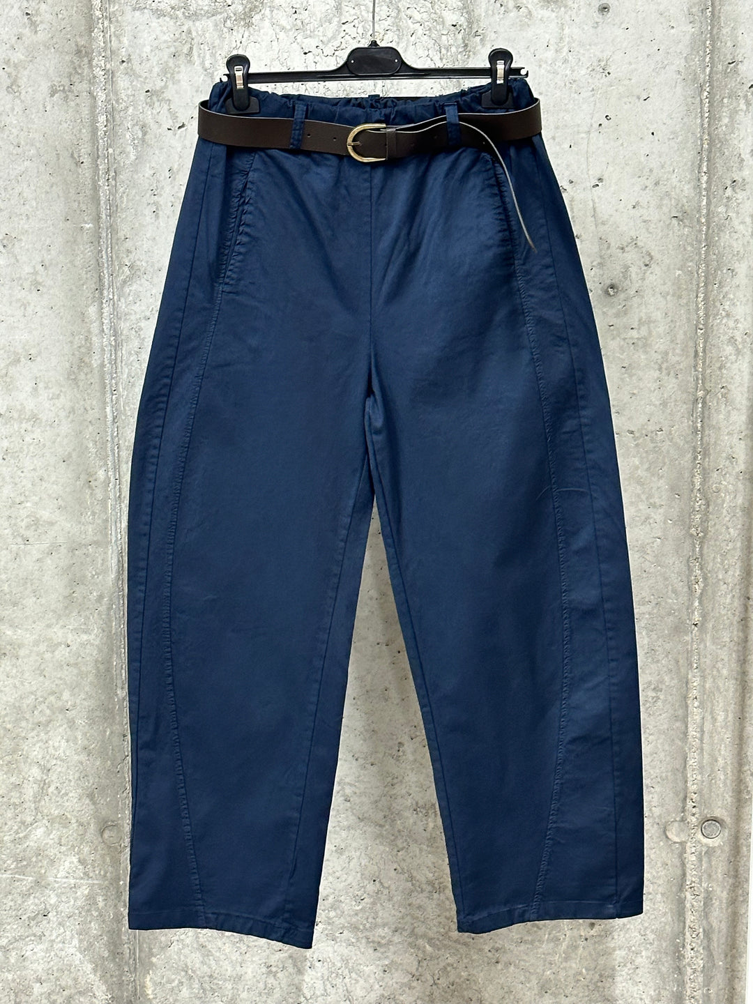 Hose im „Ballon“-Stil mit elastischem Bund (Größe 40/44) MADE IN ITALY