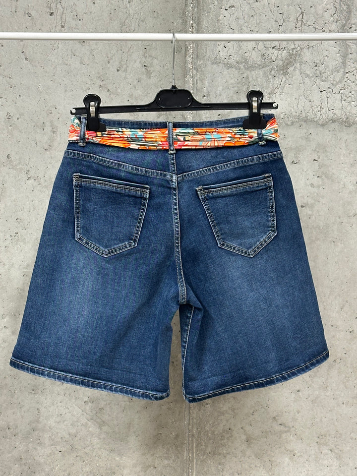 Stretch-Jeansshorts (36 ➡️ 44)