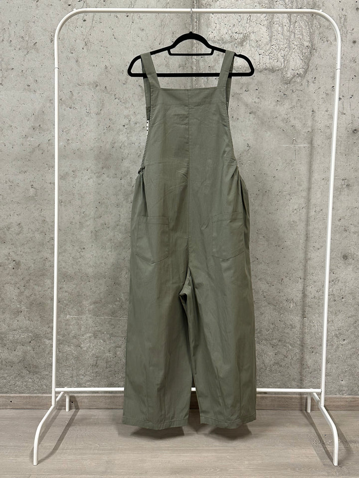 Oversize-Latzhose im „Boyfriend“-Stil (40/44)