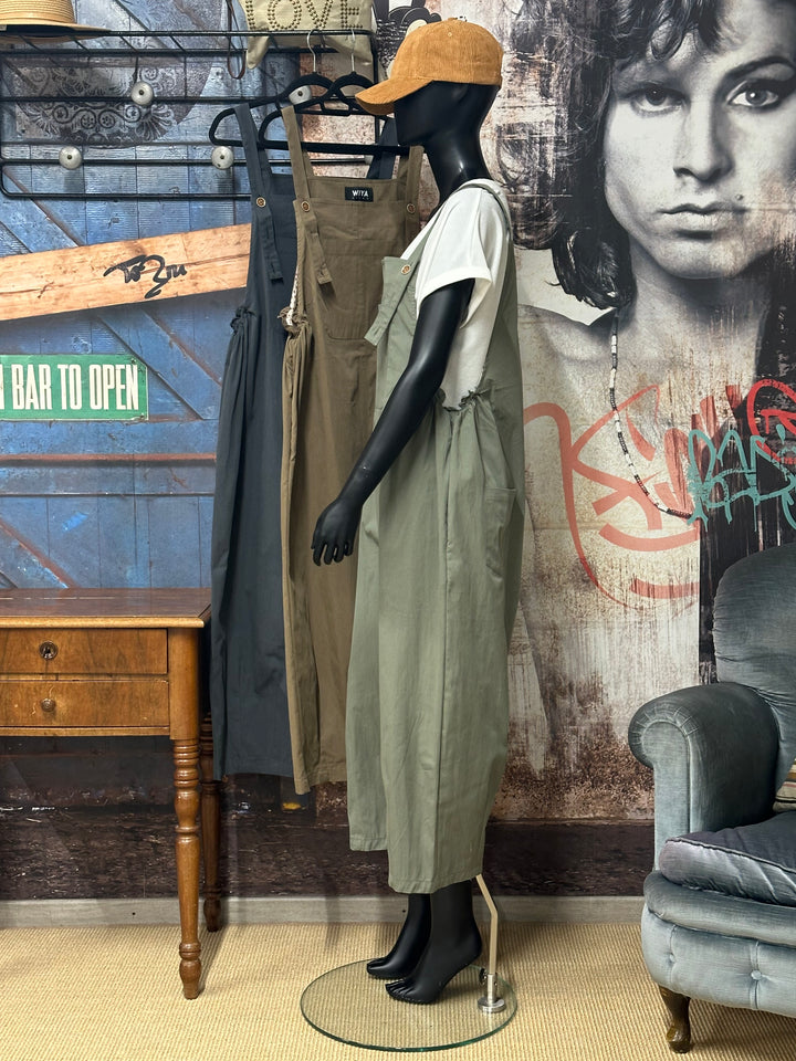 Oversize-Latzhose im „Boyfriend“-Stil (40/44)