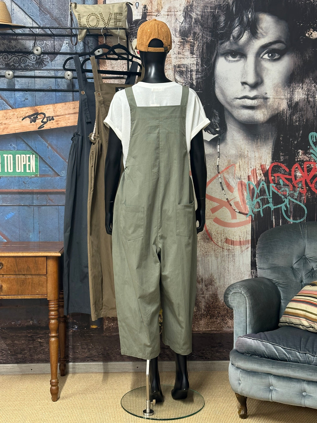 Oversize-Latzhose im „Boyfriend“-Stil (40/44)