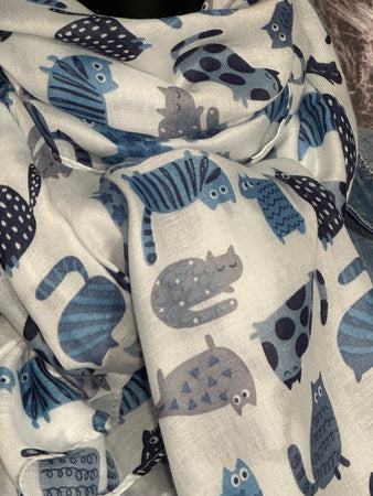 Foulard « chat » bleu ciel 100% naturel