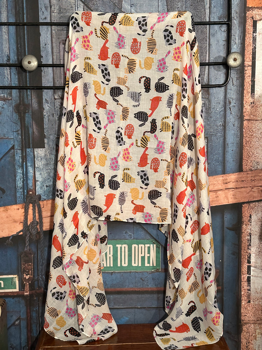 Foulard « chat » écru 100% naturel