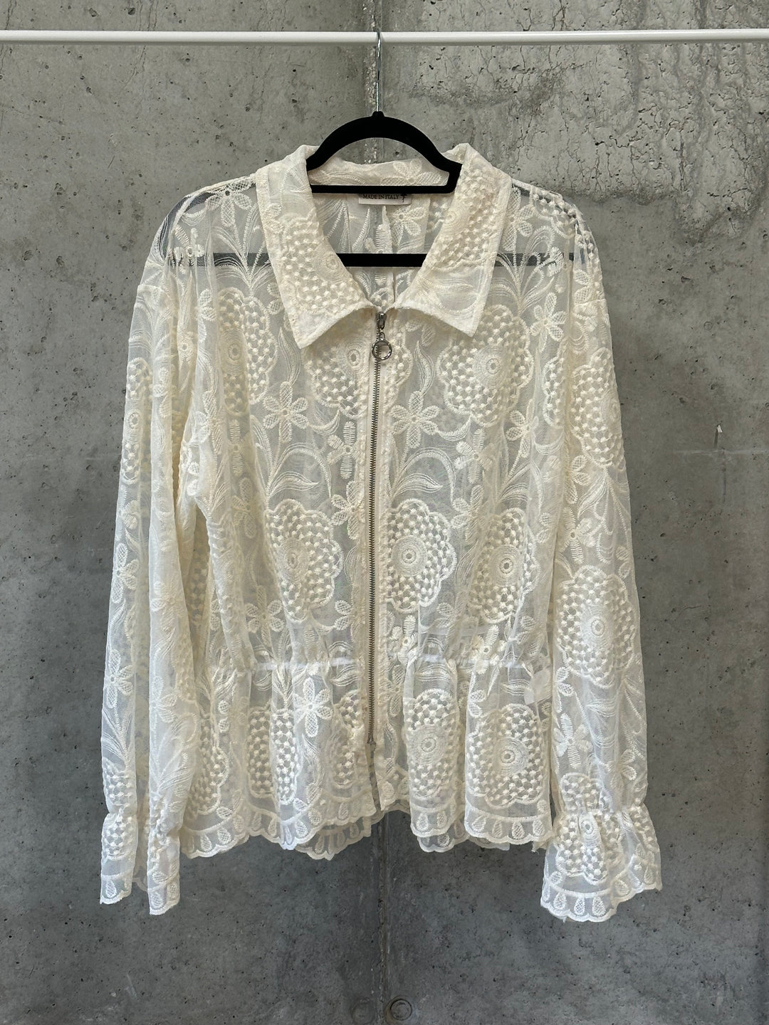 Leichte, transparente Jacke aus bestickter Spitze in Ecru (40/44) MADE IN ITALY