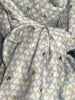 Foulard « cœurs » bleu ciel, blanc & or 100% naturel