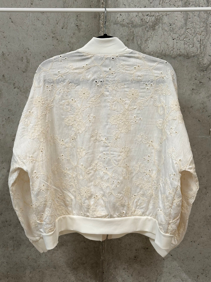 Jacke aus ecrufarbener englischer Spitze (36/42) Made in Italy