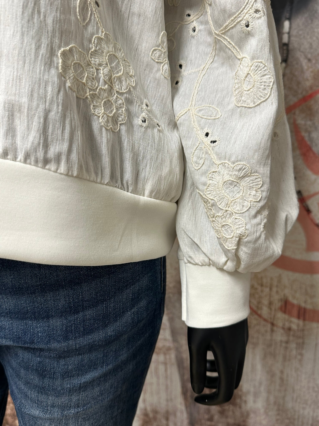 Jacke aus ecrufarbener englischer Spitze (36/42) Made in Italy