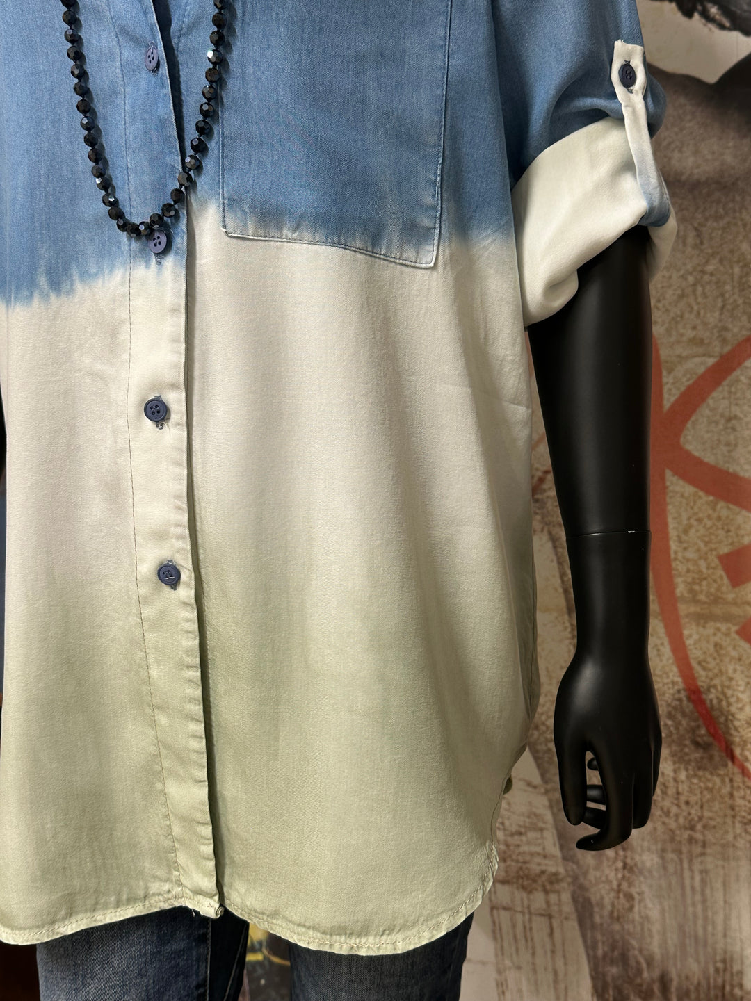 Langes Hemd mit Farbverlauf (38/42) – Made in Italy