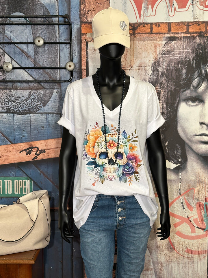 T-shirt blanc + size 100% coton col V "skull " tons vert, orange & violet