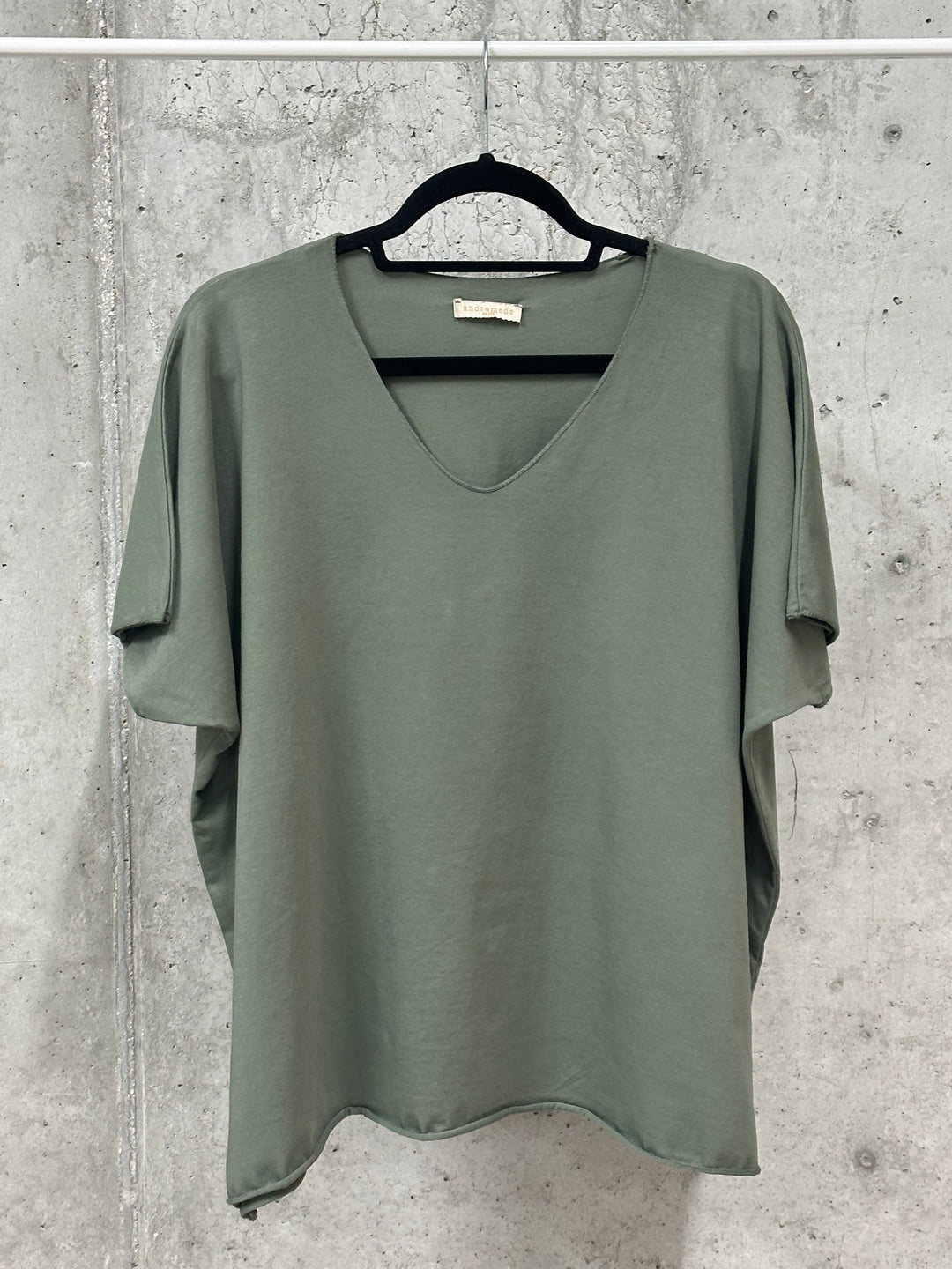 T-shirt basic & uni 100% coton col V (40/44) MADE IN ITALY