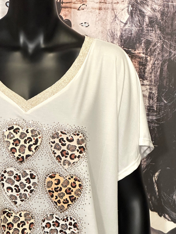 T-shirt + size col V lurex & strass "coeurs léo" blanc cassé