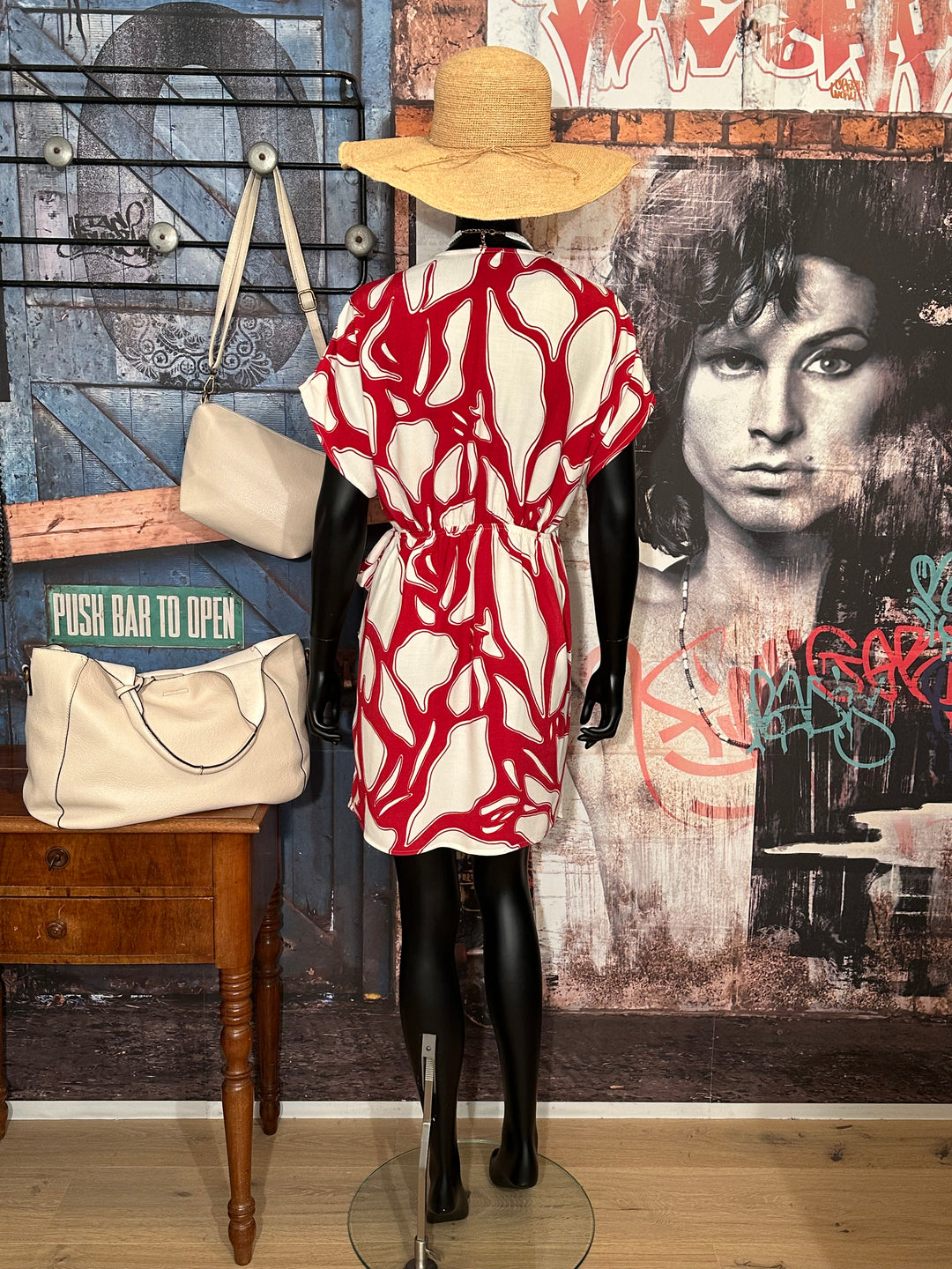 Robe cache-coeur 100% viscose "Mélania" blanc cassé & rouge cerise