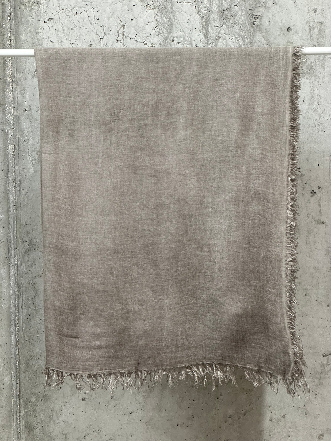 Foulard/étole taupe uni 100% bambou MADE IN ITALY