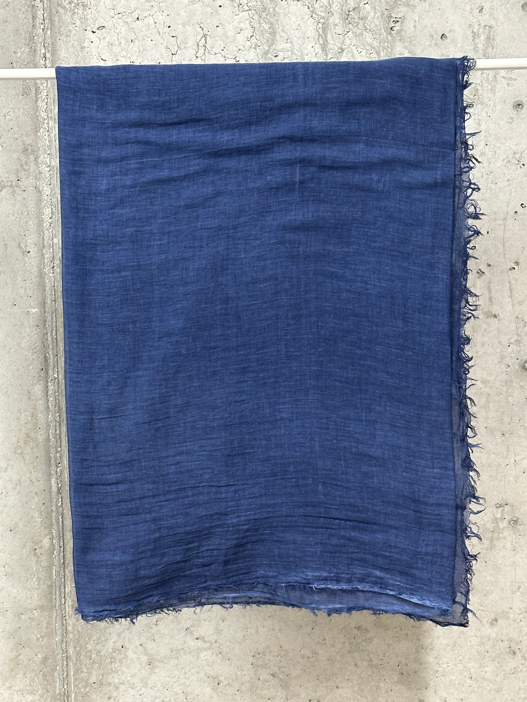 Foulard/étole bleu marine uni 100% coton
