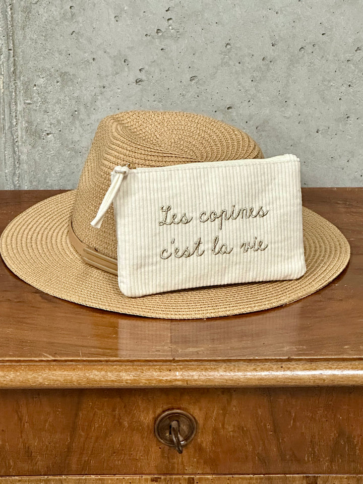 Pochette brodée en velours côtelé "Les copines c&
