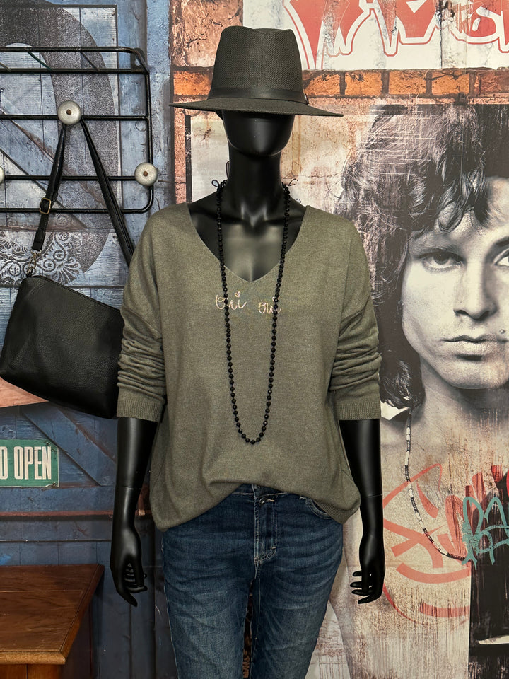Pullover mit V-Ausschnitt "oui oui" khaki