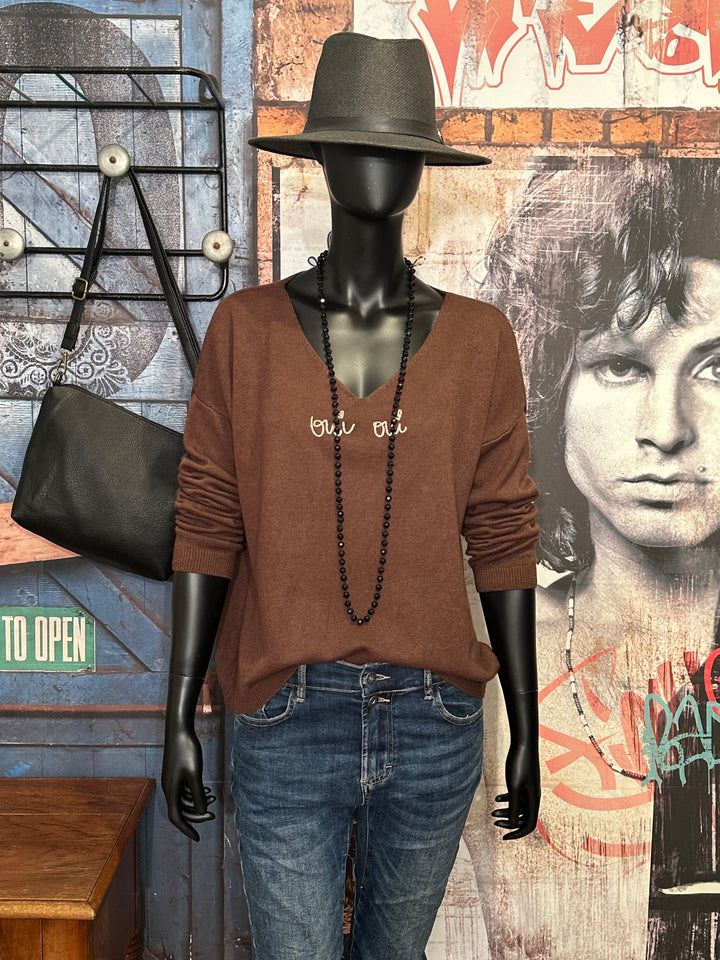 Pullover mit V-Ausschnitt "oui oui" choco